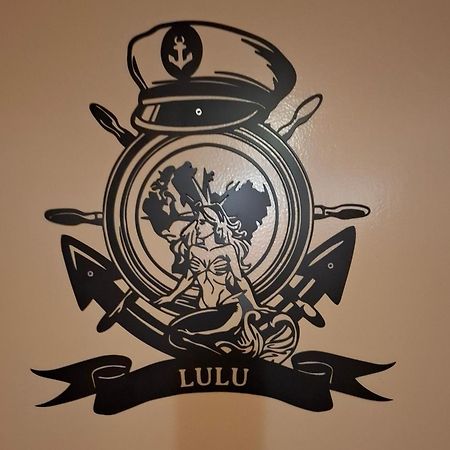 Apartment Lulu Ауріх Екстер'єр фото